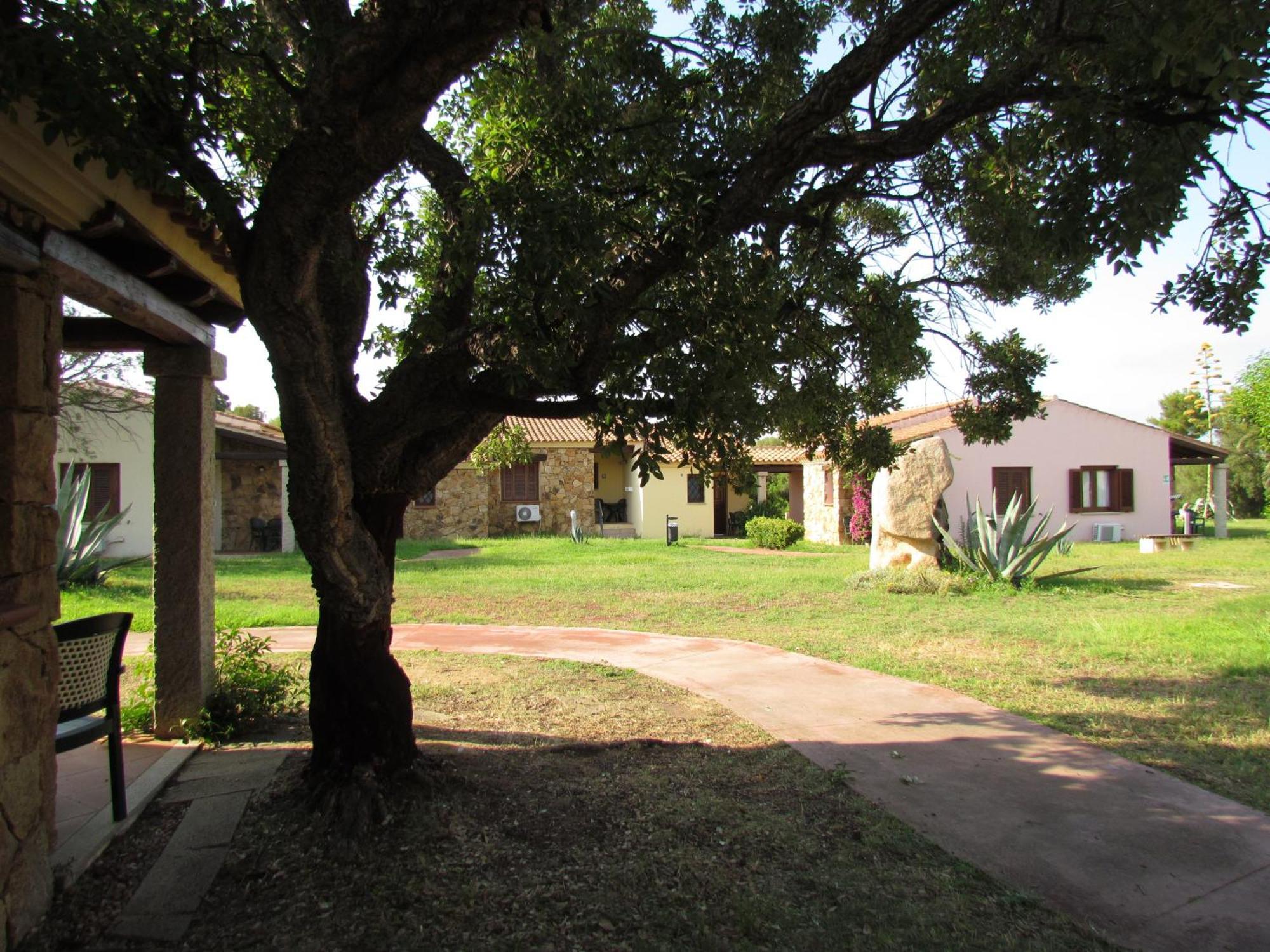 Li Suari Club Village San Teodoro  Exterior photo